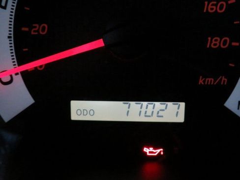 Used 2012 Toyota Tacoma PreRunner image 71