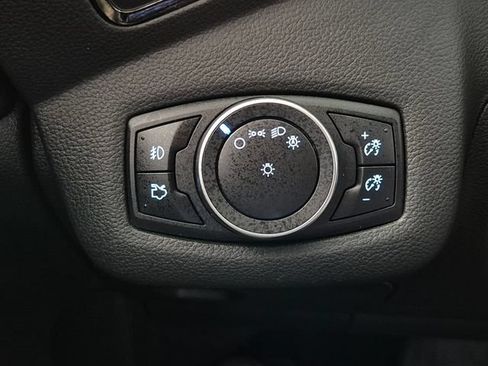 Used 2016 Ford Escape Titanium FWD image 18