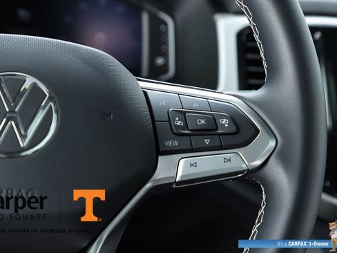 Used 2023 Volkswagen Atlas Cross Sport SE FWD image 61