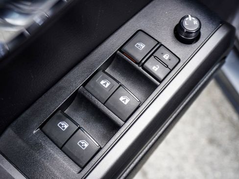 Used 2023 Toyota Tacoma TRD Off-Road RWD image 8