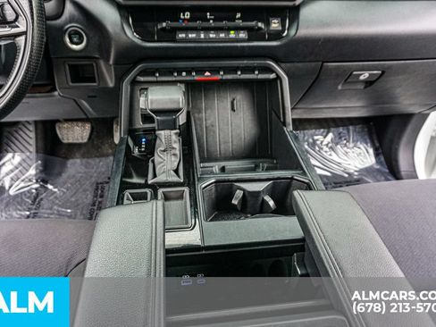 Used 2023 Toyota Tundra SR AWD/4WD image 40