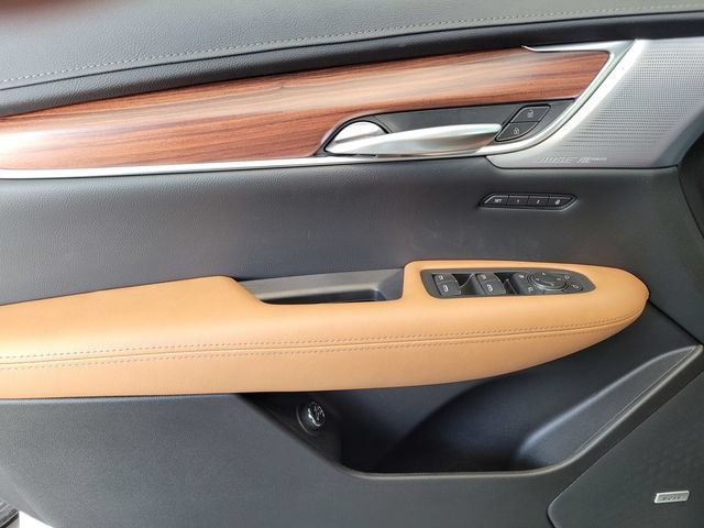 New 2026 Cadillac XT5 Premium Luxury FWD image 18