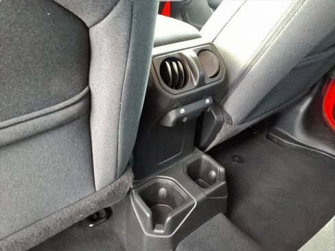 Used 2024 Jeep Wrangler Sport S image 14