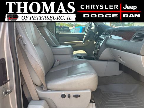 Used 2009 Chevrolet Silverado 2500 LTZ w/ Safety Package AWD/4WD image 26