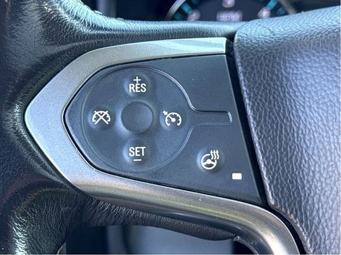 Used 2018 Chevrolet Silverado 1500 LTZ w/ LTZ Plus Package AWD/4WD image 15