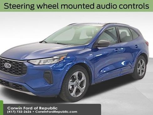 Used 2023 Ford Escape ST-Line image 4