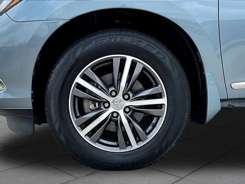 Used 2019 INFINITI QX60 Luxe w/ Essential Package image 11