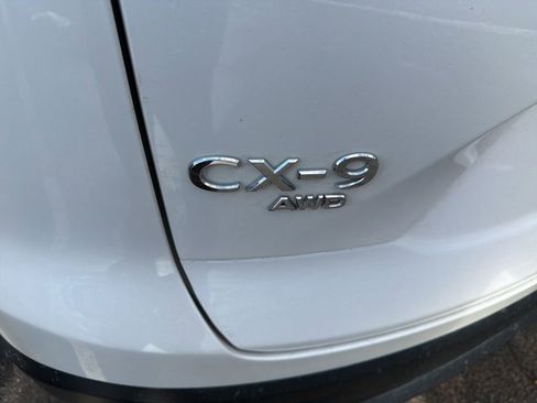 Used 2023 MAZDA CX-9 Touring Plus image 12