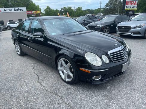 Used 2009 Mercedes-Benz E 350 Sedan image 2