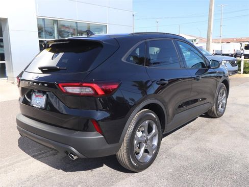 New 2026 Ford Escape ST-Line image 15