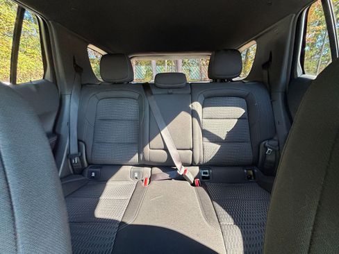 Used 2025 Chevrolet Equinox LT image 38