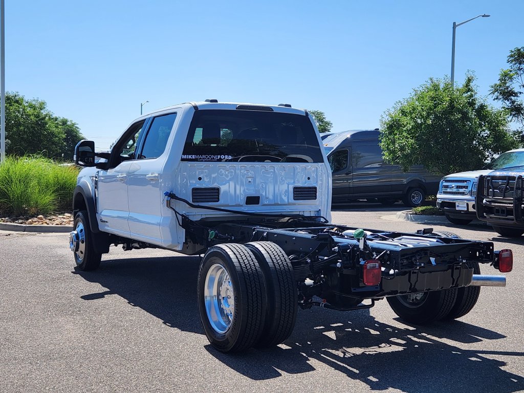 New 2026 Ford F550 4x4 Crew Cab image 5