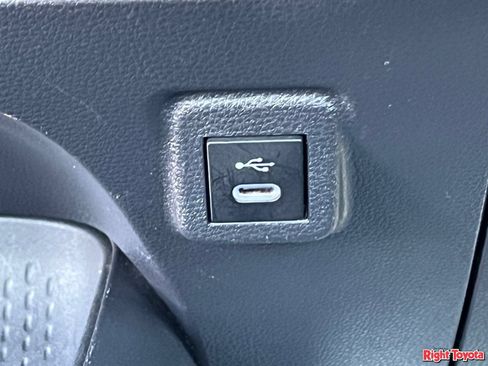 Certified 2025 Toyota Corolla LE FWD image 27