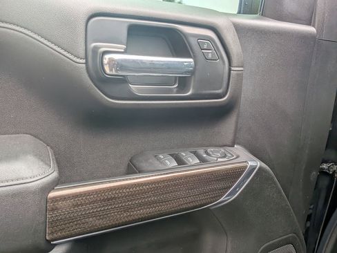 Certified 2022 Chevrolet Silverado 1500 RST AWD/4WD image 15