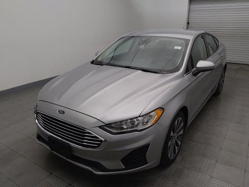 Used 2020 Ford Fusion SE AWD/4WD image 15