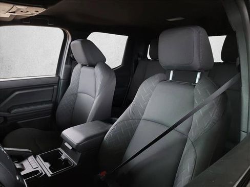 Used 2025 Toyota Tacoma SR RWD image 13