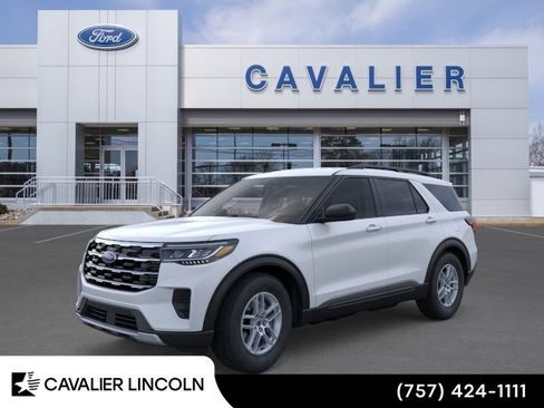 Used 2026 Ford Explorer Active AWD/4WD image 1
