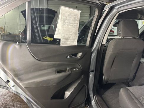 Used 2024 Chevrolet Equinox LT image 19