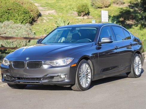 Used 2015 BMW 328i Sedan image 3
