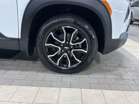 Used 2023 Chevrolet TrailBlazer ACTIV w/ Convenience Package image 27