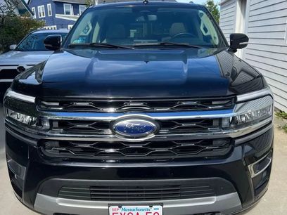 Used 2024 Ford Expedition Limited