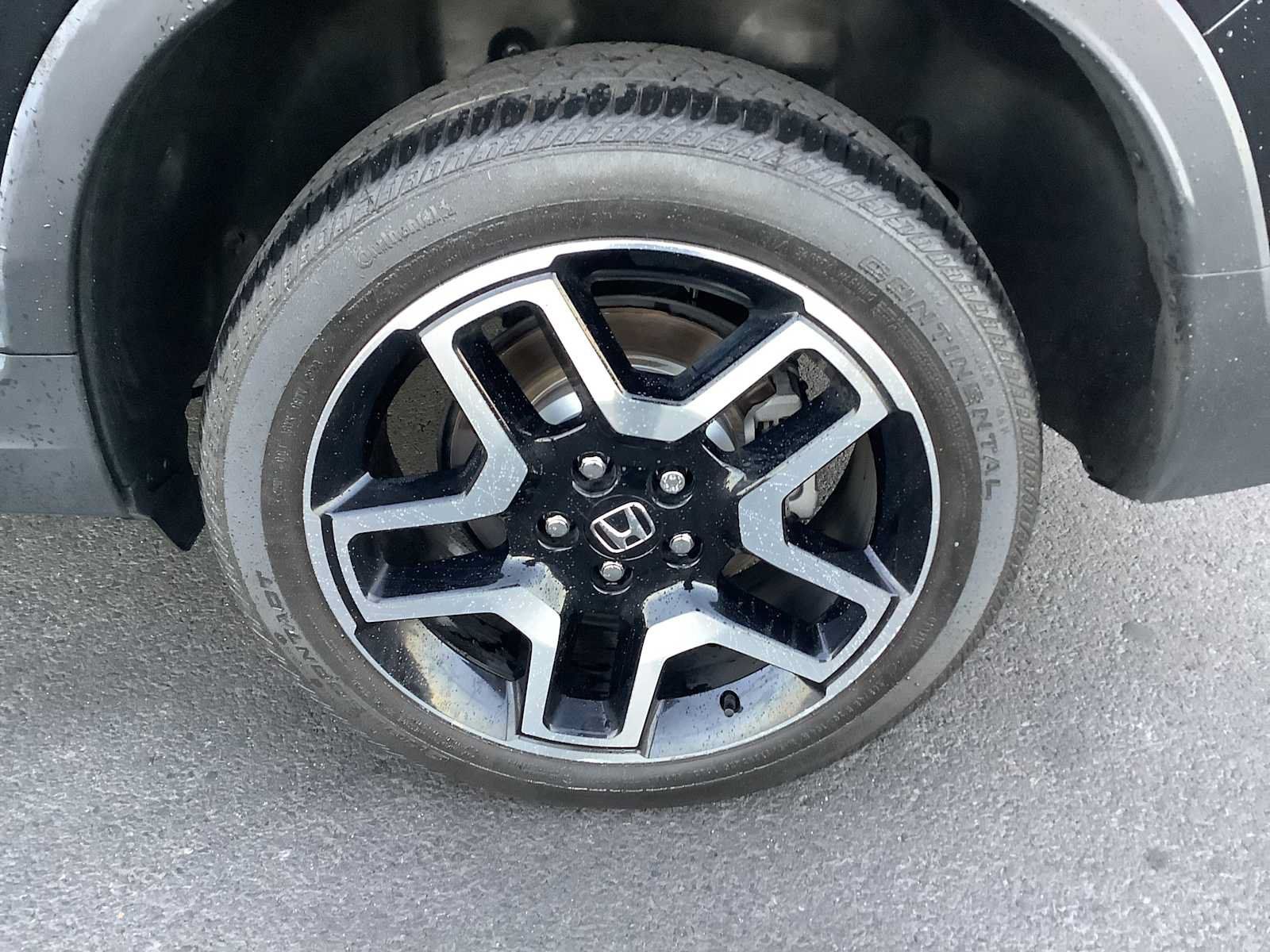 Used 2023 Honda Passport Elite image 7