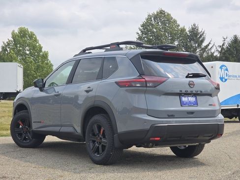 New 2026 Nissan Rogue SV image 8