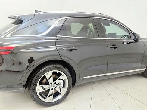 Used 2025 Genesis Electrified GV70 w/ Prestige Package AWD/4WD image 29