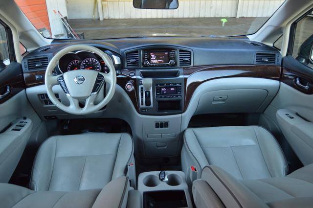 Used 2015 Nissan Quest SV w/ Leather Package FWD image 16