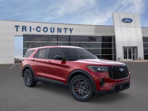 New 2026 Ford Explorer ST w/ Sun And Sound Package image 7