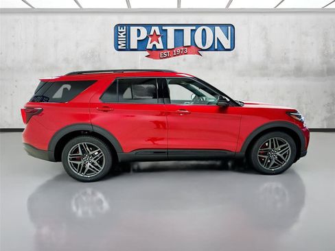 New 2026 Ford Explorer ST w/ Sun And Sound Package image 8