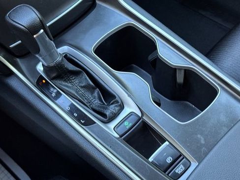 Used 2020 Honda Accord LX image 23