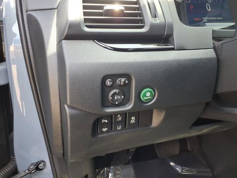 Used 2024 Honda Passport Black Edition image 25