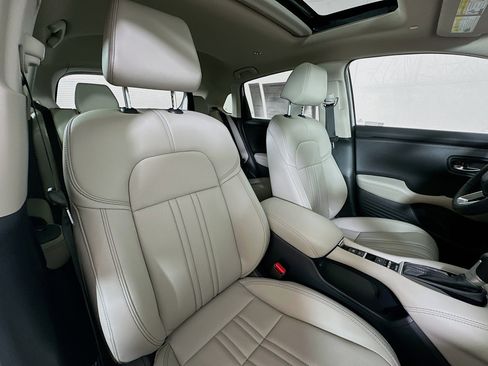 New 2026 Honda HR-V EX-L image 27