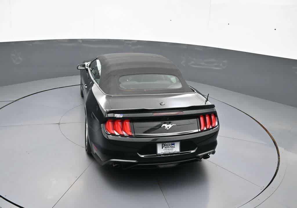 Used 2019 Ford Mustang Convertible RWD image 40