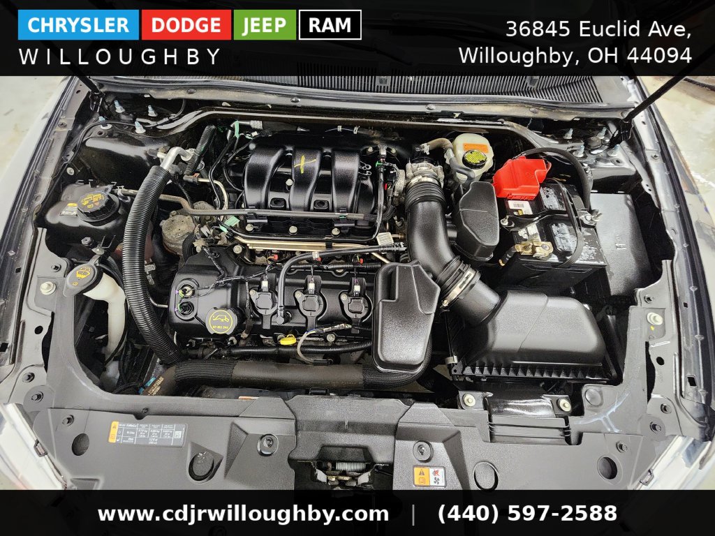 Used 2017 Ford Taurus SE FWD image 37