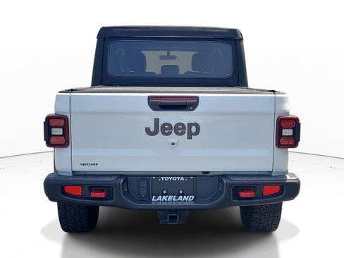 Used 2022 Jeep Gladiator Rubicon w/ LED Lighting Group AWD/4WD image 6