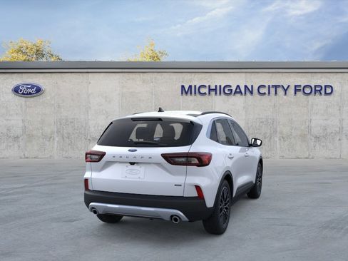 New 2026 Ford Escape SE FWD image 8