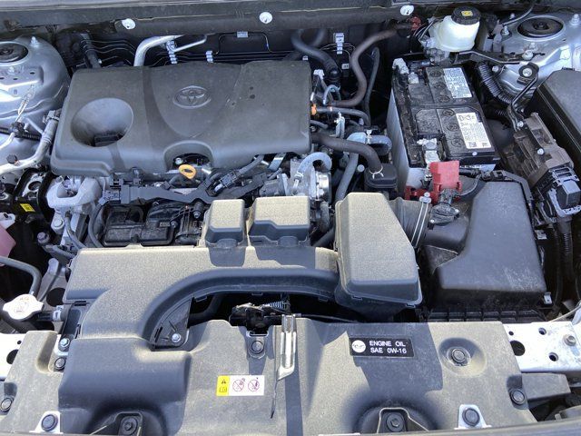 Used 2025 Toyota RAV4 LE AWD/4WD image 26