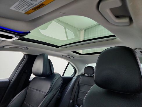 Certified 2023 Mercedes-Benz C 300 4MATIC Sedan image 18