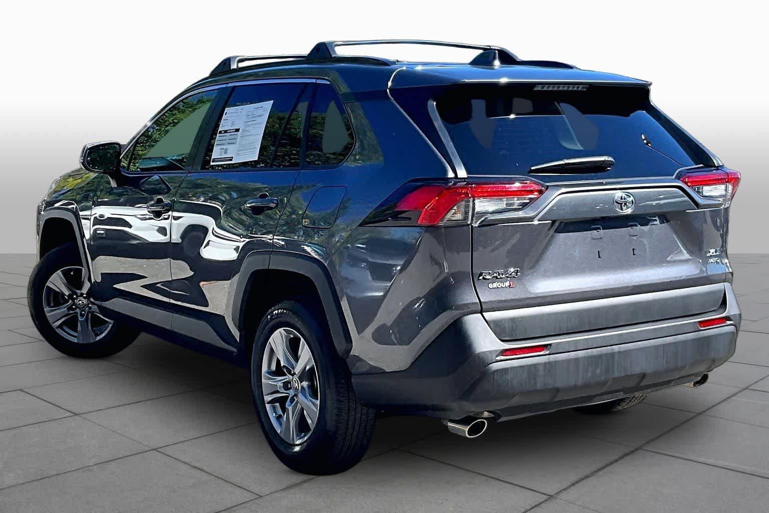 Used 2024 Toyota RAV4 XLE w/ Convenience Package AWD/4WD image 12