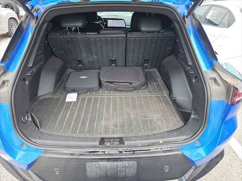 Used 2024 Chevrolet Equinox EV LT FWD image 24
