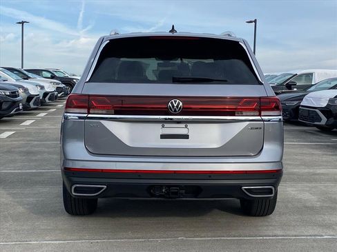 New 2026 Volkswagen Atlas SEL image 4