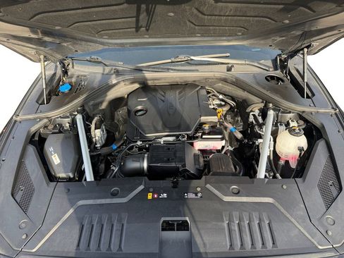 Used 2025 Genesis GV70 2.5T image 24