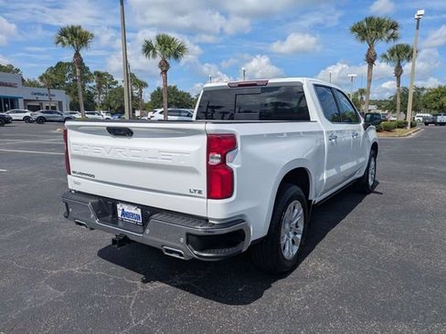 Used 2023 Chevrolet Silverado 1500 LTZ w/ LTZ Convenience Package II AWD/4WD image 3