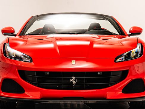 Used 2023 Ferrari Portofino M image 4