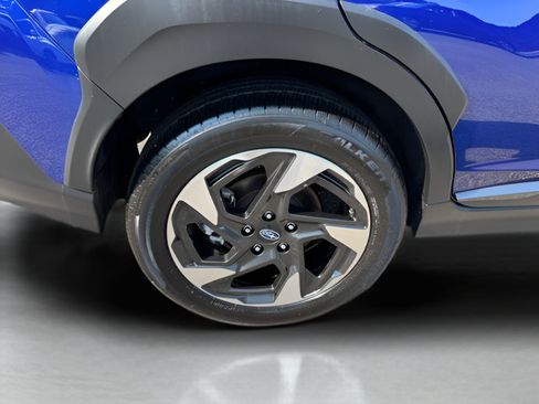 Used 2024 Subaru Crosstrek 2.5i Limited AWD/4WD image 27