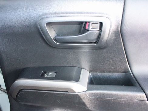 Certified 2023 Toyota Tacoma 4x4 Double Cab image 54