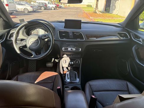 Used 2016 Audi Q3 2.0T Prestige w/ Prestige Package image 17