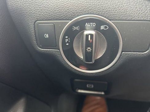Used 2018 Mercedes-Benz GLA 250 4MATIC image 24